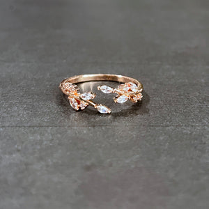 Rose Gold Crystal Leaf Adjustable Ring | FENNO FASHION