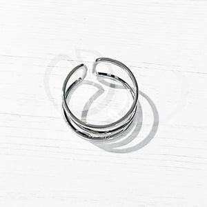 Layered Silver Adjustable Ring | Stackable Dainty Ring | FENNO FASHION | Megan Fenno