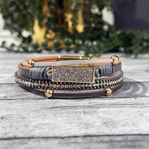 Gray Leather Wrap Bracelet | Druzy Bracelet | Gray Druzy Leather Wrap Bracelet | FENNO FASHION | Megan Fenno