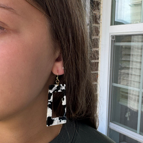 Black and White Earrings | Speckled Resin Earrings | Marbled Earrings | FENNO FASHION