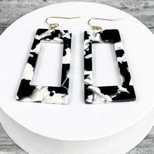 Black and White Earrings | Speckled Resin Earrings | Marbled Earrings | FENNO FASHION