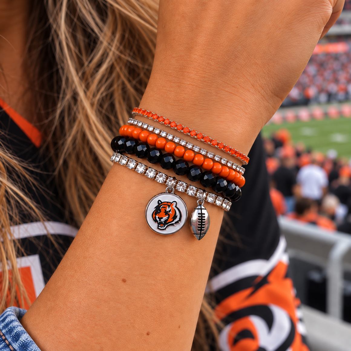 Cincinnati Bengals Jewelry | Bengals Stretch Bracelet | Cincinnati Bengals Bracelets | FENNO FASHION | Cincinnati Jewelry | Cincinnati Jewelry Designer 