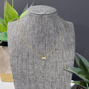 Gold Dainty Mountain Necklace | Mountain Jewelry | FENNO FASHION | Megan Fenno