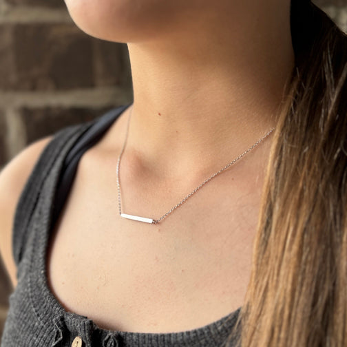 Dainty Horizontal Bar Necklace | FENNO FASHION | Megan Fenno