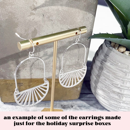 FENNO FASHION Mystery Boxes | Holiday Surprise Box | Cincinnati Jeweler | Cincinnati Designer | Shop Local Cincinnati 