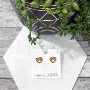 Gold Heart Paw Print Stud Earrings | FENNO FASHION