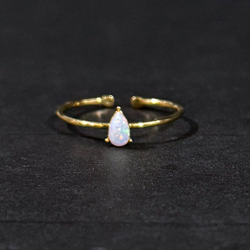 Gold Dainty Opal Ring | Adjustable Opal Ring | Opal Ring | FENNO FASHION | Dainty Rings 