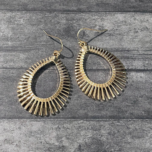 Gold Geometric Earrings | Teardrop Earrings | Unique Gold Earrings | FENNO FASHION