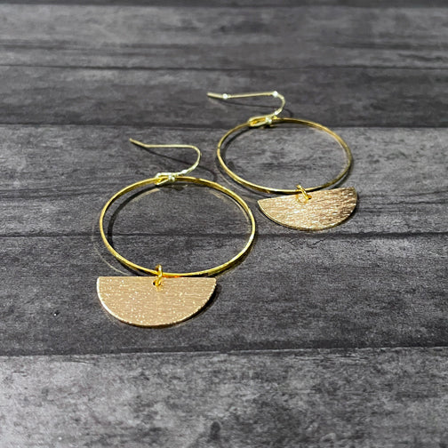 Gold Geometric Hoop Earrings | Half Circle Earrings | FENNO FASHION
