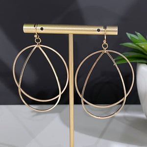 Gold Hoop Earrings | Silver Geometric Earrings | Megan Fenno | FENNO FASHION