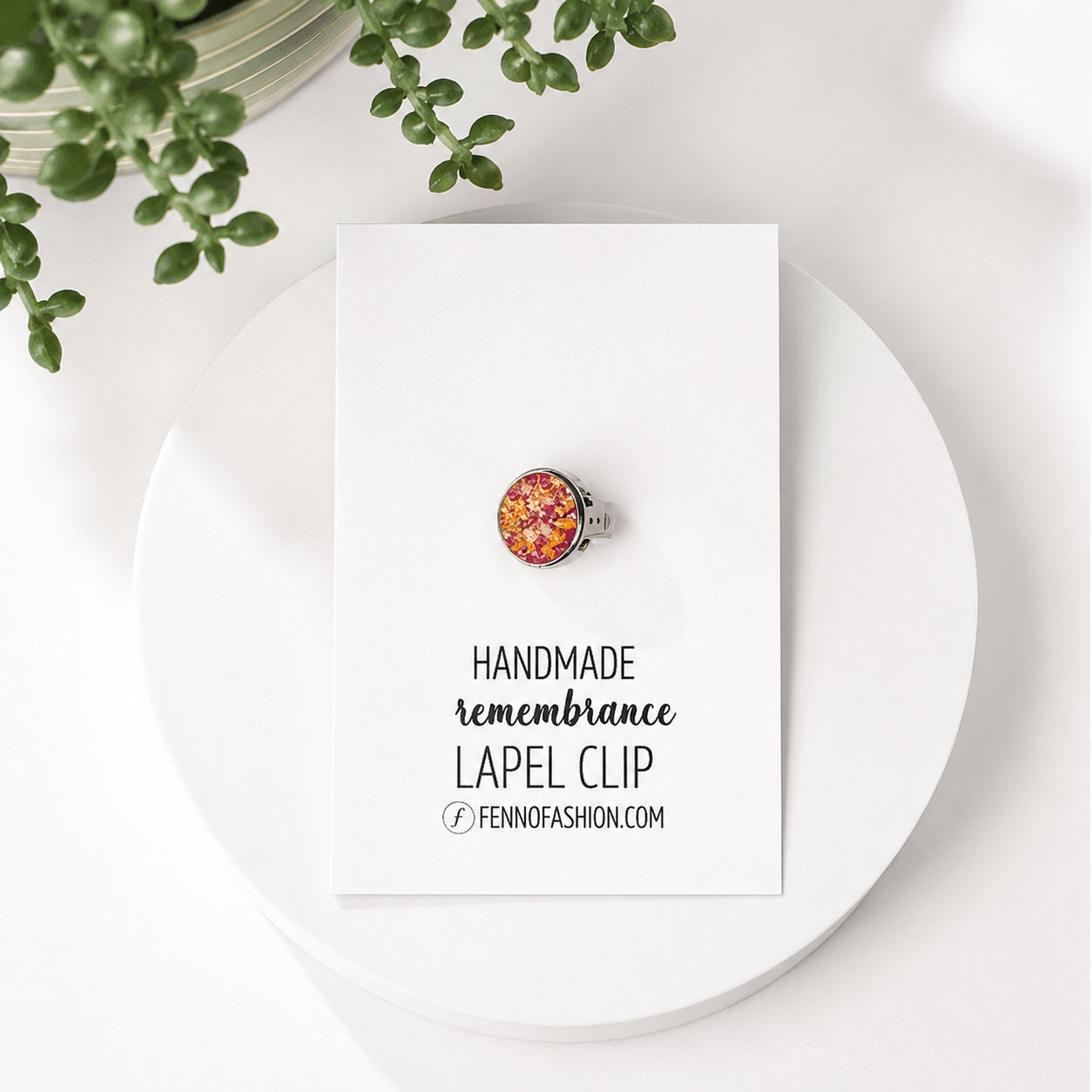Memorial Accessories | Funeral Flower Accessories | Memorial Keepsakes | FENNO FASHION | Funeral Flower Jewelry Cincinnati | Remembrance Accessories Cincinnati | Lapel Clip | Memorial Lapel Clip |  FENNO FASHION