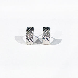 Minimalist Earrings | Dainty Hoop Earrings | Silver Everyday Wear Earrings | FENNO FASHION