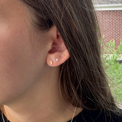 Minimalist Earrings | Rose Gold Bar Stud Earrings | Small Studs | Rectangle Earrings | FENNO FASHION 