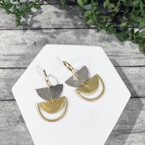 Mixed Metal Geometric Earrings | Mixed Metal Jewelry | Geometric Earrings | Semi-Circle Earrings | FENNO FASHION | Megan Fenno | Cincinnati 