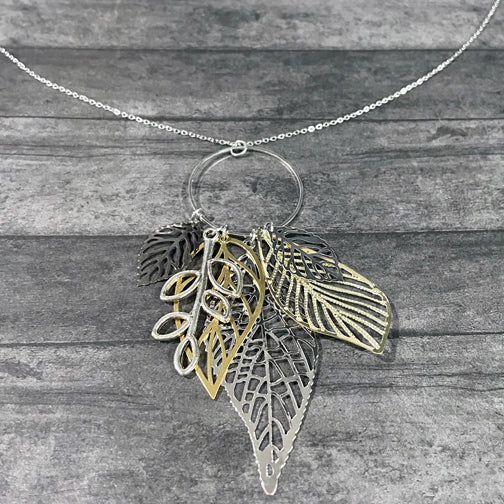 Mixed Metal Leaves Necklace | Pendant Necklace | Fall Jewelry | Leaf Necklace | FENNO FASHION