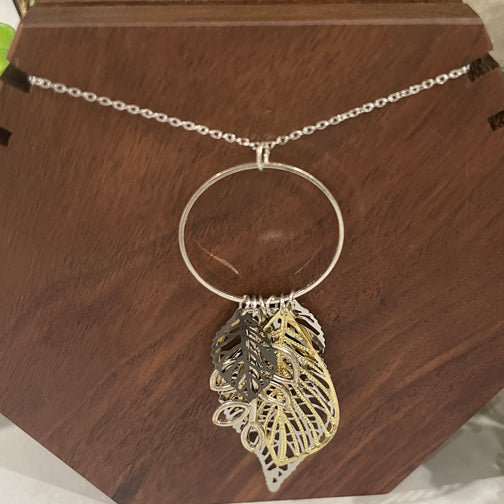 Mixed Metal Leaves Necklace | Pendant Necklace | Fall Jewelry | Leaf Necklace | FENNO FASHION