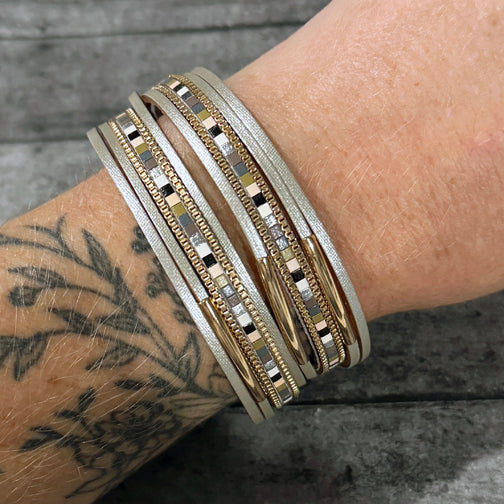 Neutral Metallic Leather Wrap Bracelet | FENNO FASHION | Gray Leather Magnetic Clasp Bracelet | Magnetic Bracelet 