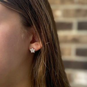 Shimmering Crystal Snowflake Earrings (GOLD, ROSE GOLD OR SILVER)