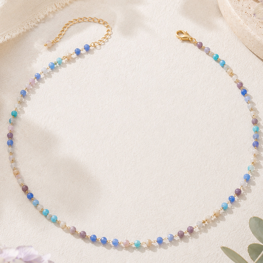 Ivory faceted glass bead choker necklace | Dainty beaded necklace | FENNO FASHION | Cincinnati jewelry designer | Layering beaded necklace 