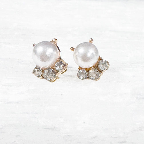 Pearl and Crystal Stud Earrings | Elegant Studs | Pearl Studs | FENNO FASHION