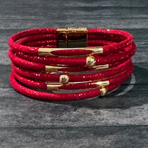 Red Leather Wrap Bracelet | Cincinnati Reds Bracelet | Cincinnati Reds Jewelry | FENNO FASHION