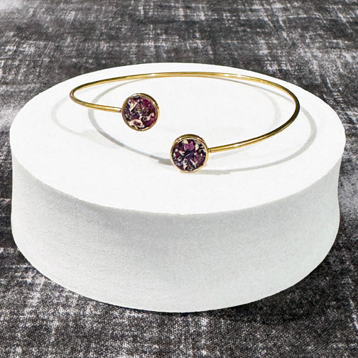 Remembrance Bracelet | Memorial Bracelet | Flower Petal Jewelry | Memorial Jewelry | Memorial Jewelry with Funeral Flowers | Funeral Flowers Jewelry | Funeral Flowers Keepsakes | Memorial Jewelry Cincinnati | FENNO FASHION | Megan Fenno