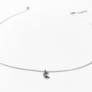 Silver  Dainty Moon Necklace | Crescent Moon Necklace | FENNO FASHION