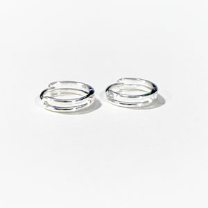 Small Silver Huggie Hoops | FENNO FASHION