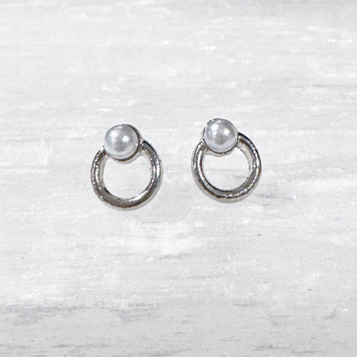 Small Pearl Stud Earrings | Dainty Studs Earrings | Minimalist Jewelry | Geometric Stud Earrings | FENNO FASHION