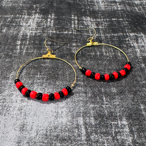 UC Earrings | Red and Black Beaded Hoop Earrings | UC Jewelry | Beaded Hoop Earrings | University of Cincinnati Earrings | FENNO FASHION