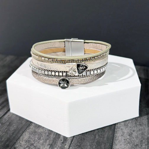 Vintage Vibes Gray Crystal Metallic Silver Leather Wrap Bracelet | Magnetic Bracelet | FENNO FASHION