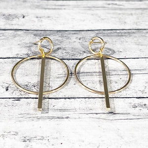 Geometric Gold Earrings | Circle Earrings | FENNO FASHION | Megan Fenno