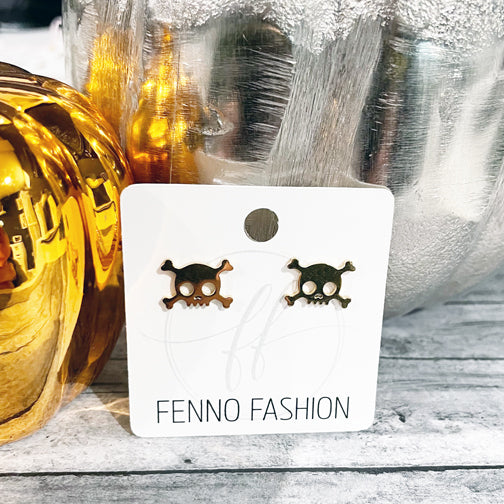 Silver Skull Stud Earrings | Halloween Earrings | Megan Fenno | FENNO FASHION