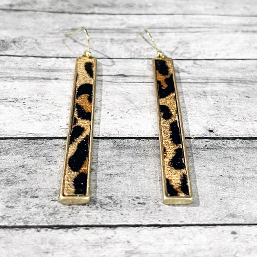 Animal Print Jewelry | Leopard Print Earrings | Gold Leopard Earrings | FENNO FASHION | Megan Fenno 